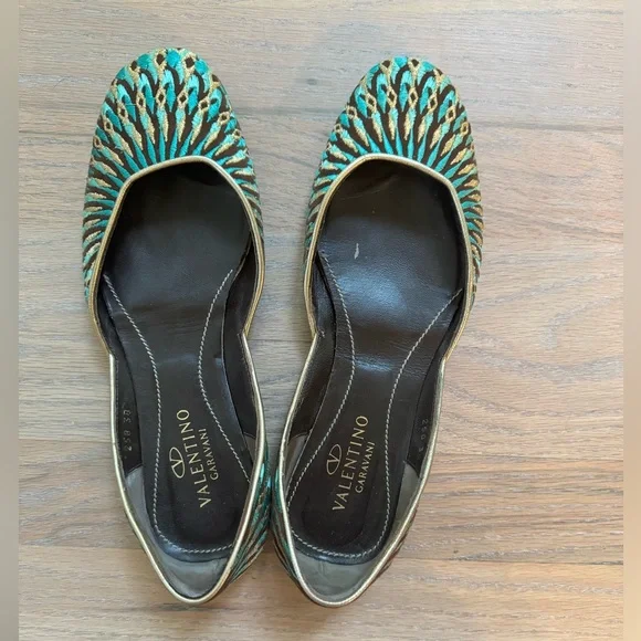 Valentino Garavani Peacock Flats Italian size 38 - Picture 2 of 5